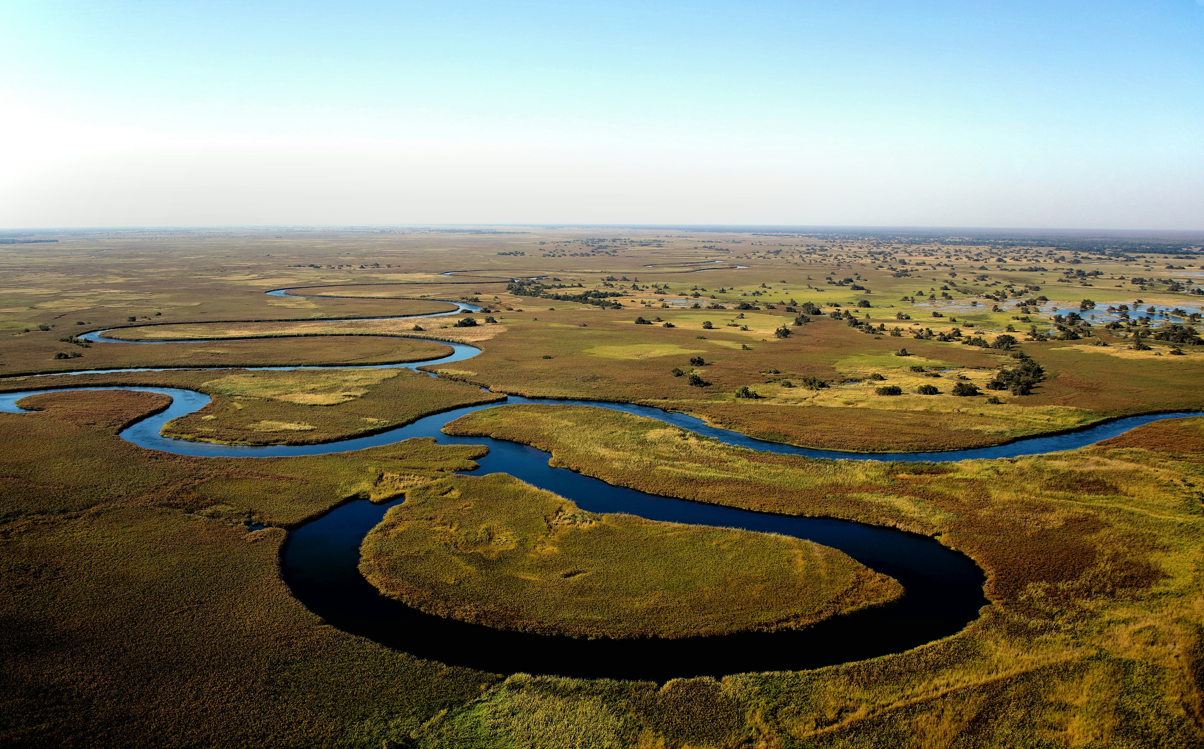 Best time to visit Botswana — shoulder season travel guide