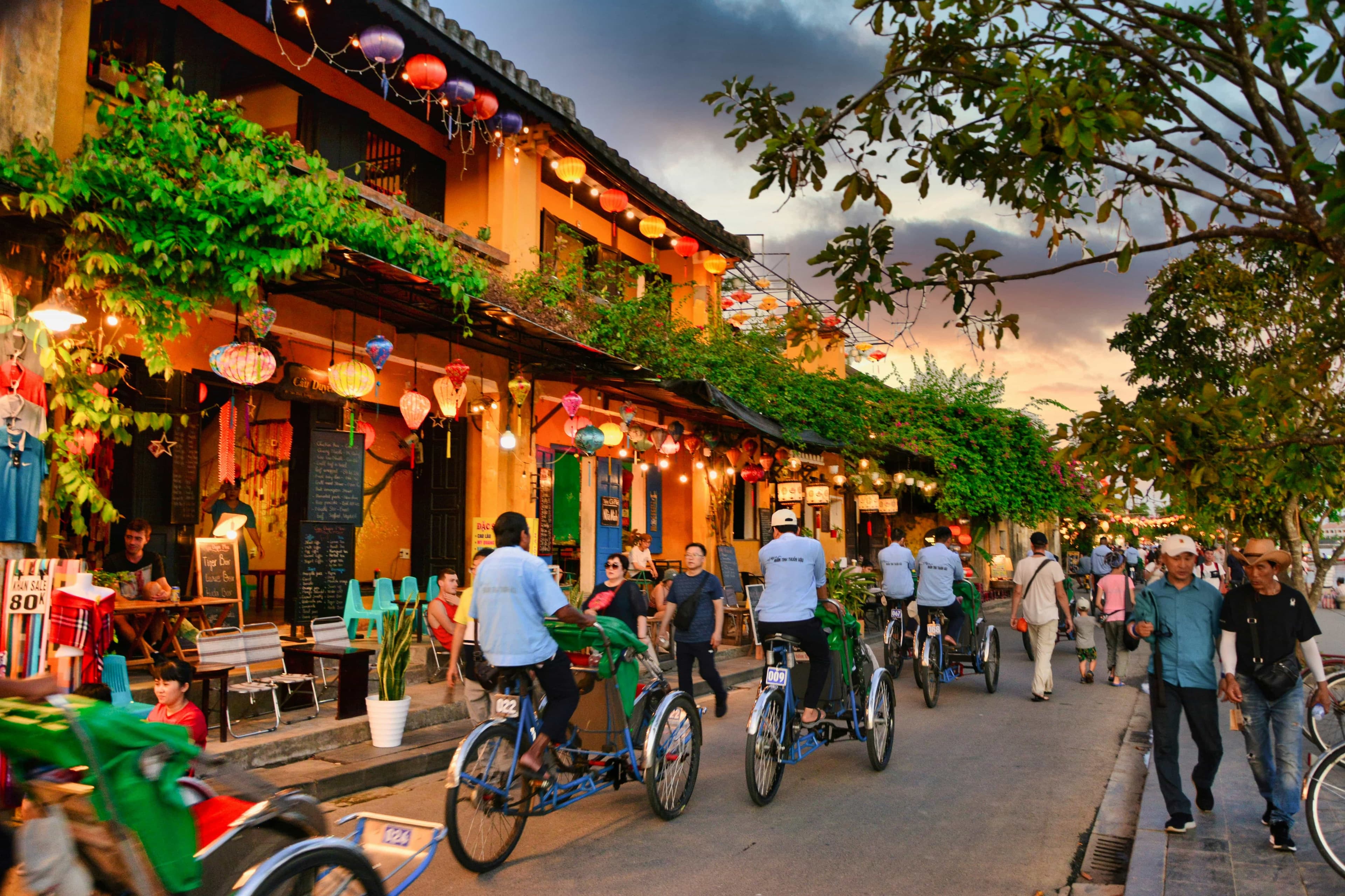 Best time to visit Hoi An — shoulder season guide