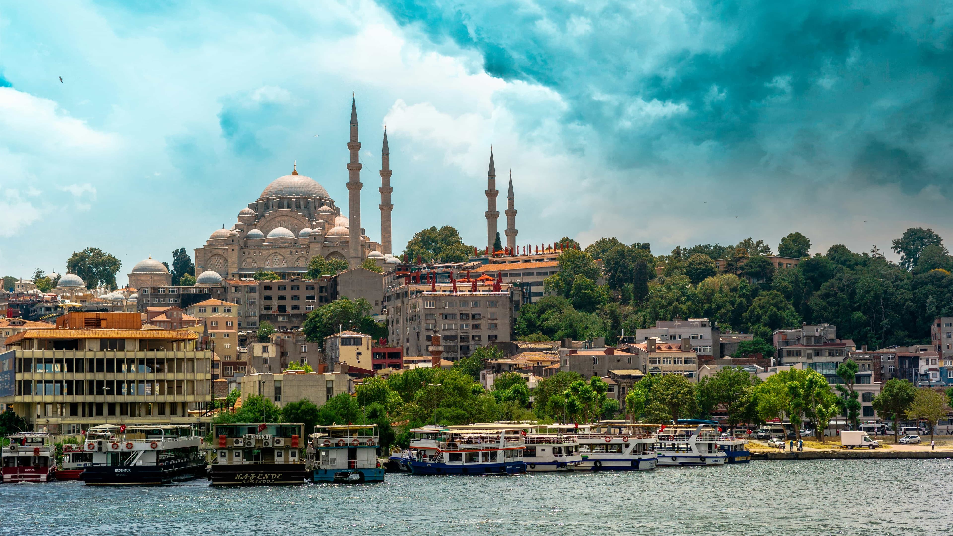 Best time to visit Turkey — shoulder season travel guide